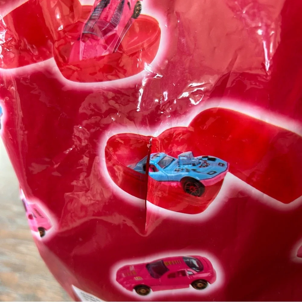Valentine Pre-Filled Heart Capsules Pack